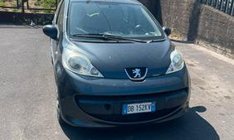 Peugeot 107...