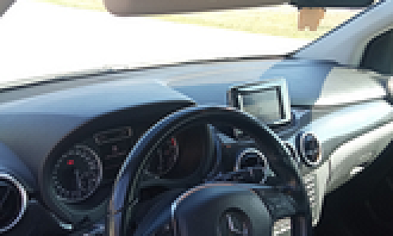 Classe B Mercedes...
