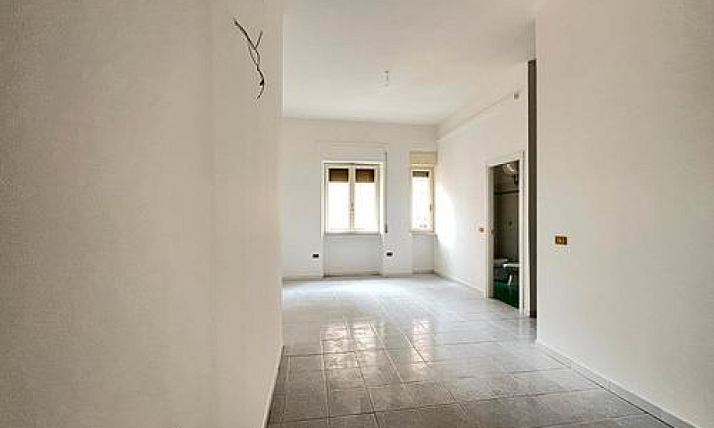 Murialdo: Monolocale...