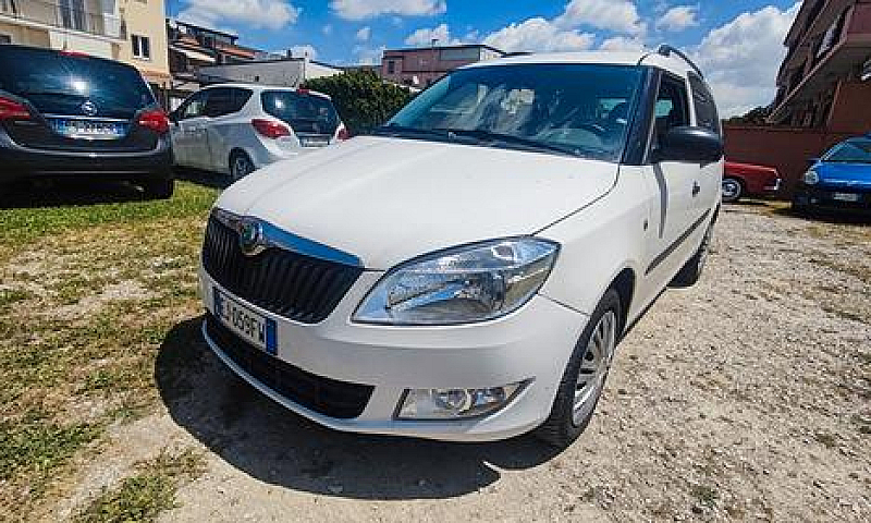 Skoda Roomster 1.2 T...