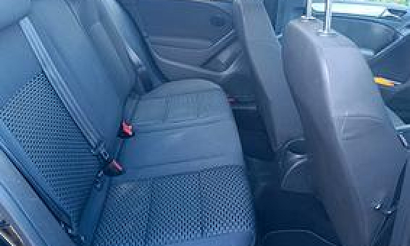 Volkswagen Golf 6 Hi...