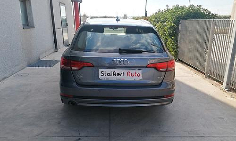 Audi A 4 S.tronic S....