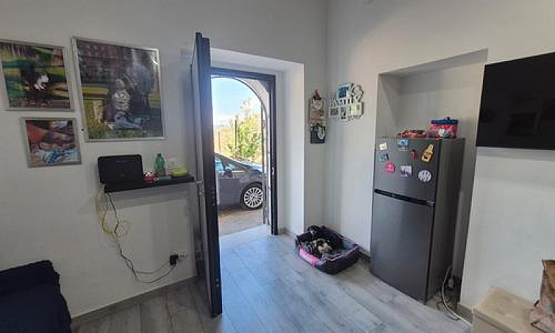 Casa Su Due Livelli ...