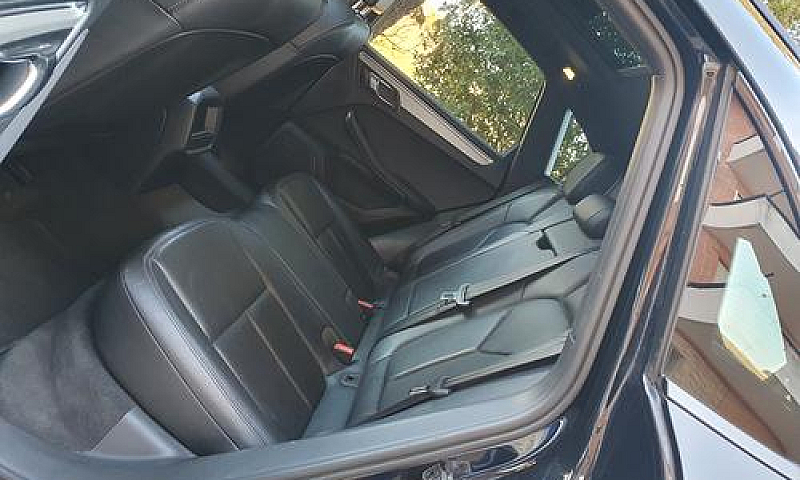 Porsche Macan S 3.0T...