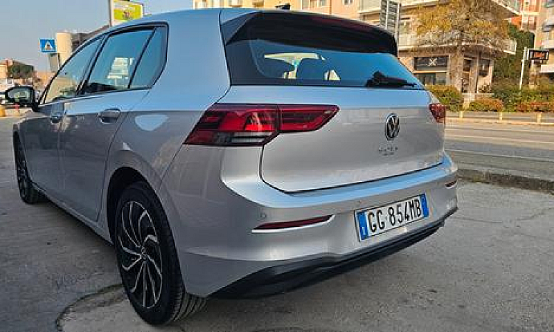Volkswagen Golf 2.0 ...