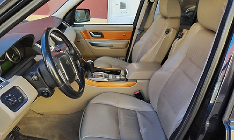 Range Rover Sport...