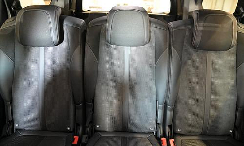 Peugeot 5008 1.5 Blu...