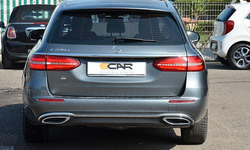 Mercedes-Benz E 220 ...
