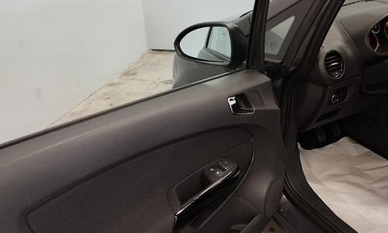 Opel Corsa 1.2 Gpl