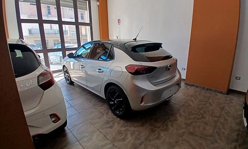 Opel Corsa 1.2...