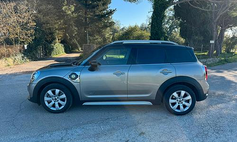 Mini Cooper Countrym...