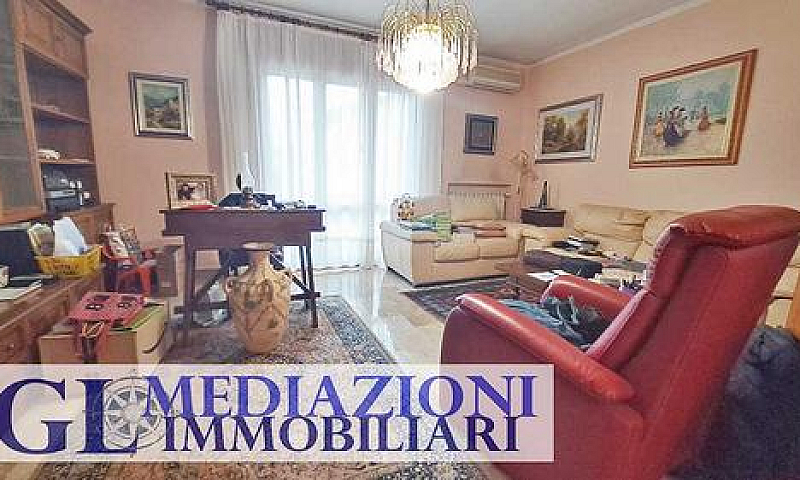 Appartamento Con Due...