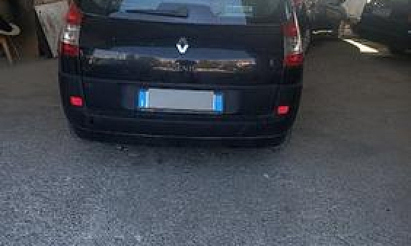 Renault Megane Sceni...