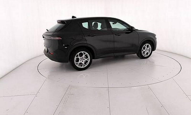 Alfa Romeo Tonale 1....