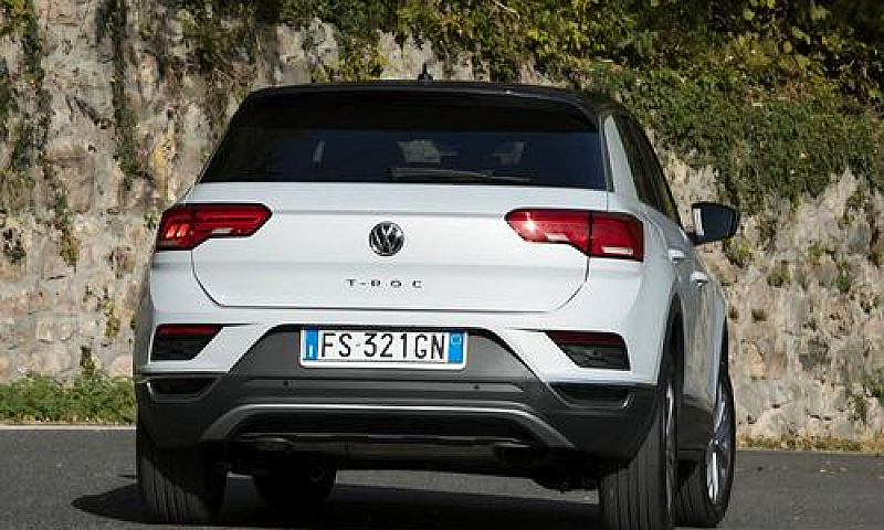 Volkswagen T-Roc 1.0...