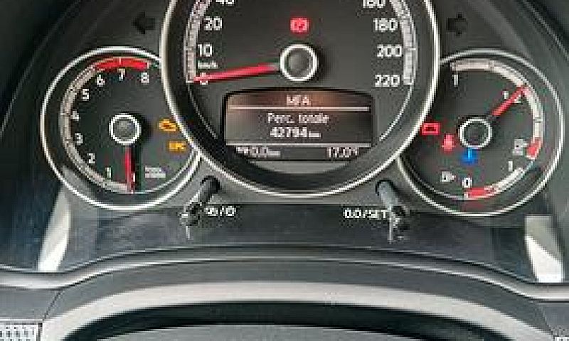 Volkswagen Up! 1.0 5...