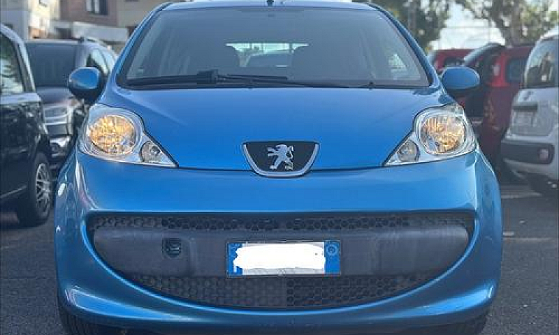 Peugeot 107 1.0 68Cv...