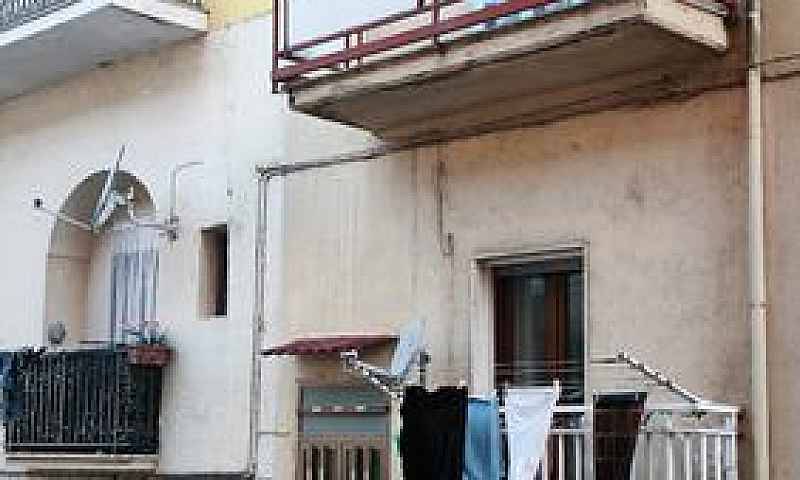 Vendi Appartamento...