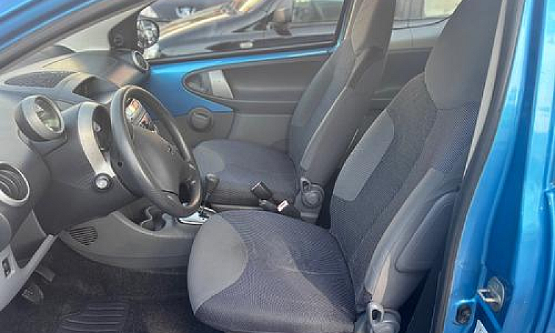 Peugeot 107 1.0 68Cv...