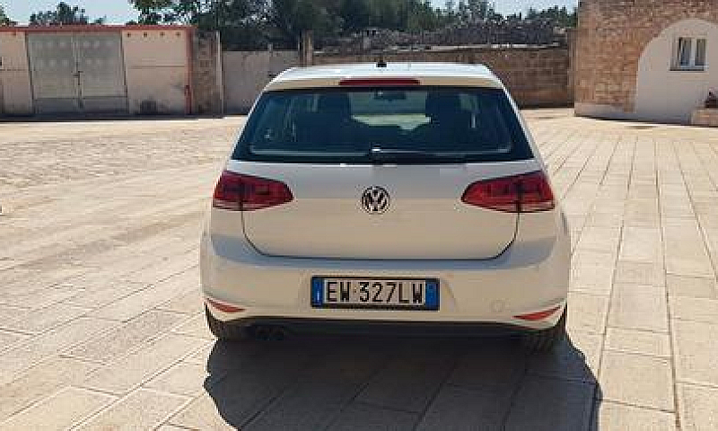 Volkswagen Golf 2.0 ...