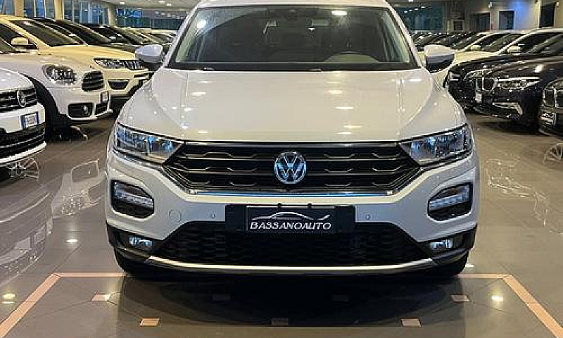 Volkswagen T-Roc 1.6...
