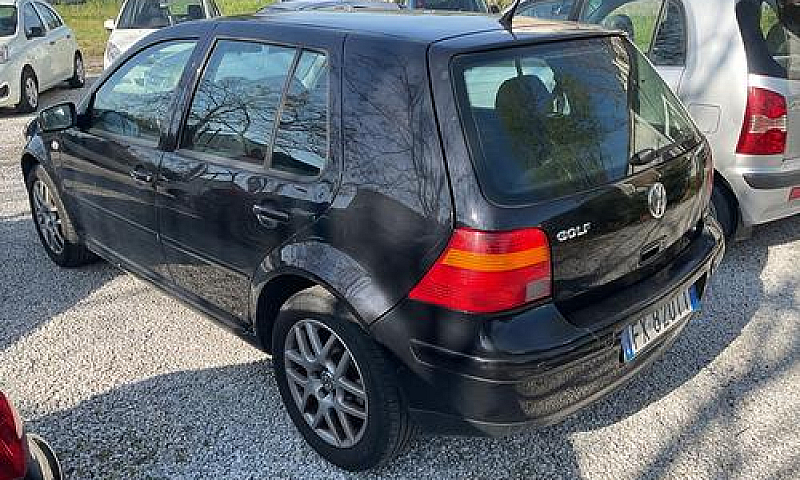 Volkswagen Golf 1.6 ...
