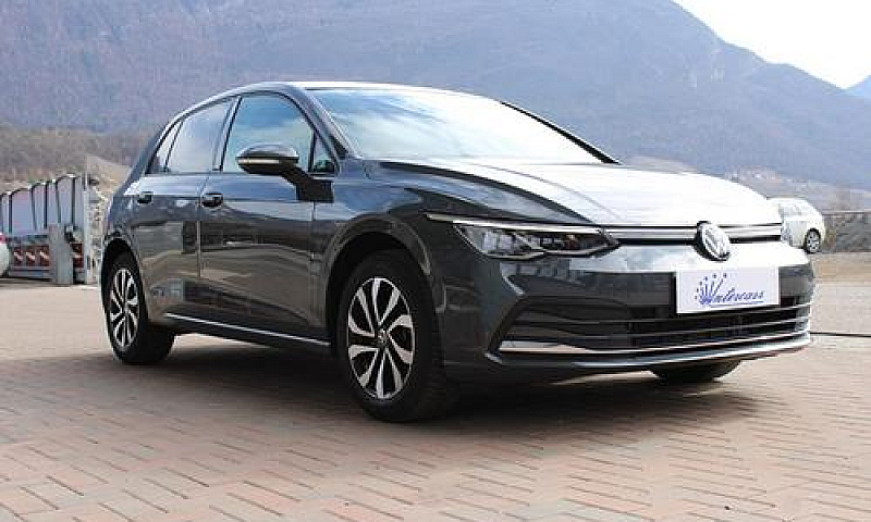 Volkswagen Golf 2.0T...
