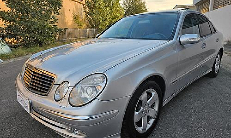 Mercedes-Benz E 270 ...