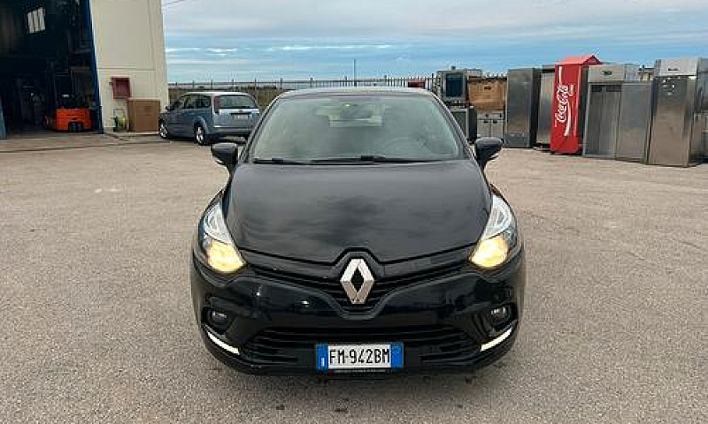 Renault Clio Dci 8V ...