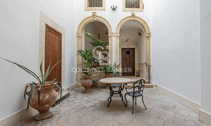 Palazzo - Galatina...