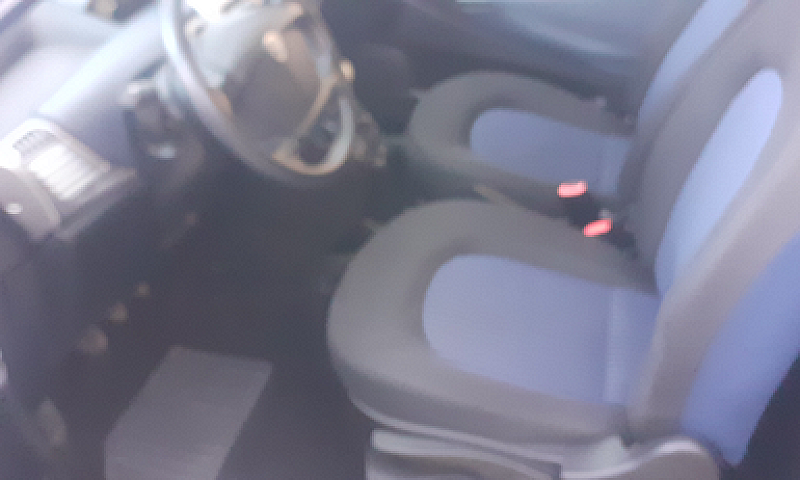Lancia Ypsilon Fire...