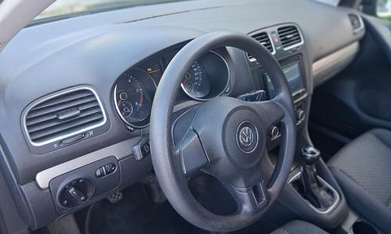 Volkswagen Golf Busi...