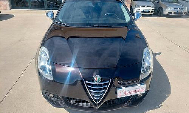 Alfa Romeo Giulietta...
