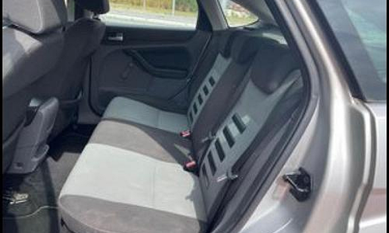Ford Focus 1.6 Cc Gp...
