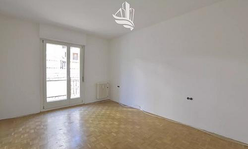 Via Villa: Grande Bi...