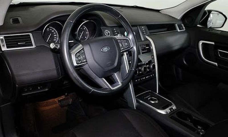 Land Rover Discovery...