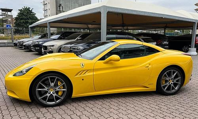 Ferrari California C...