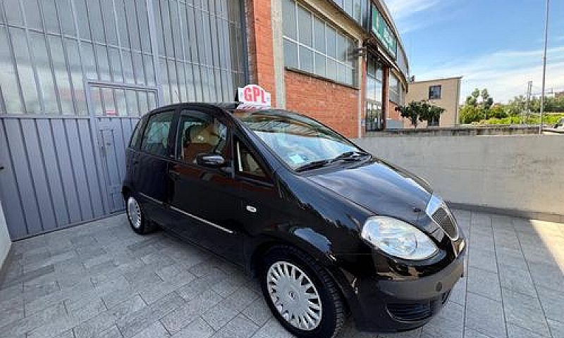 Lancia Musa 1.4 16V ...
