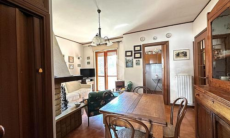 5 Locali A Viterbo...
