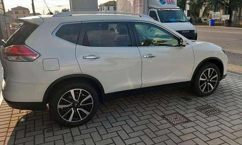 Nissan X-Trail 1.6 D...