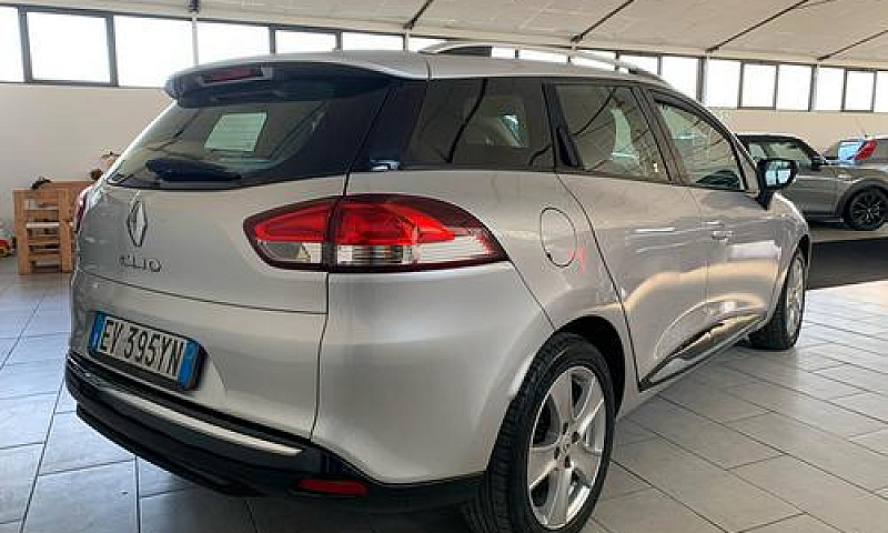 Renault Clio Sporter...