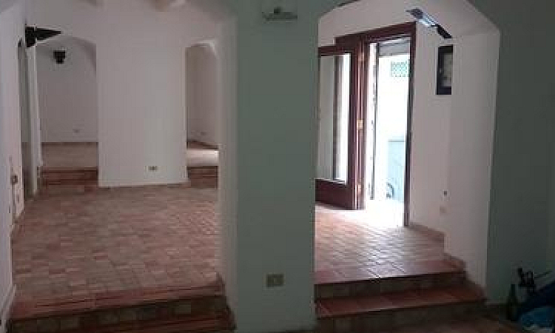 Monolocale Via Rosel...