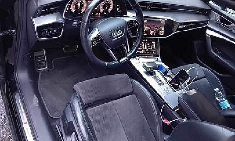Audi A6...