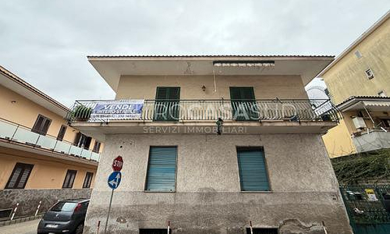 Intero Fabbricato Da...