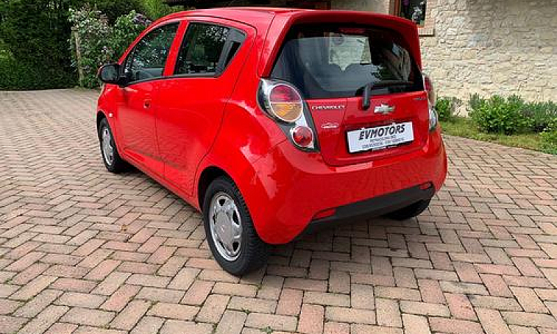 Chevrolet Spark 1.0 ...