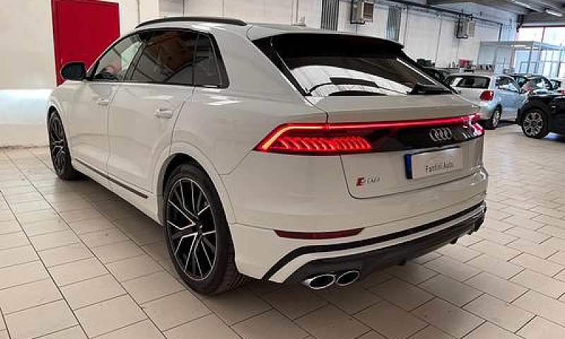 Audi Q8 Sq8 4.0 V8 T...