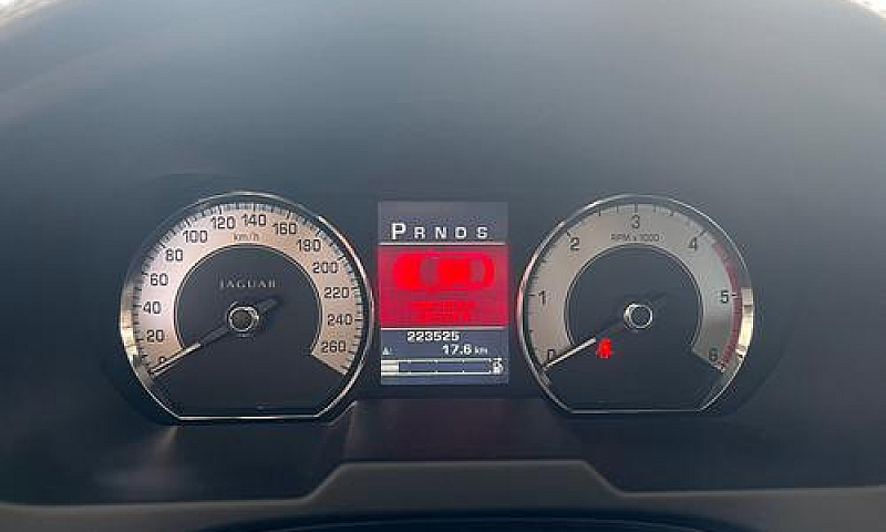 Jaguar Xf 3.0 D V6 P...