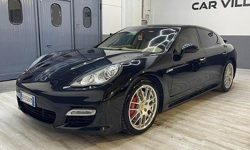 Porsche Panamera 4.8...