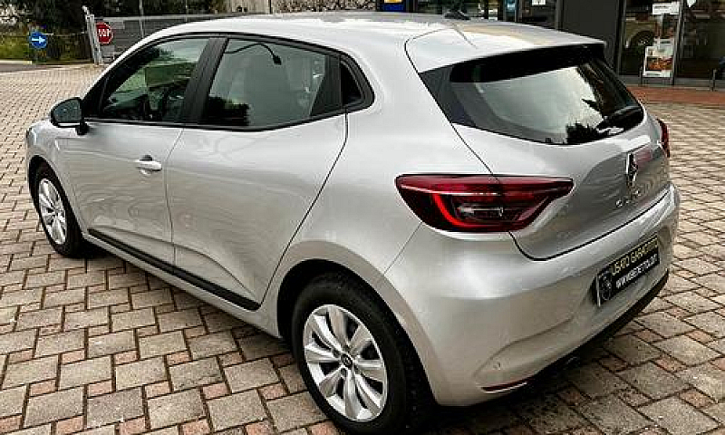 Renault Clio Blue Dc...