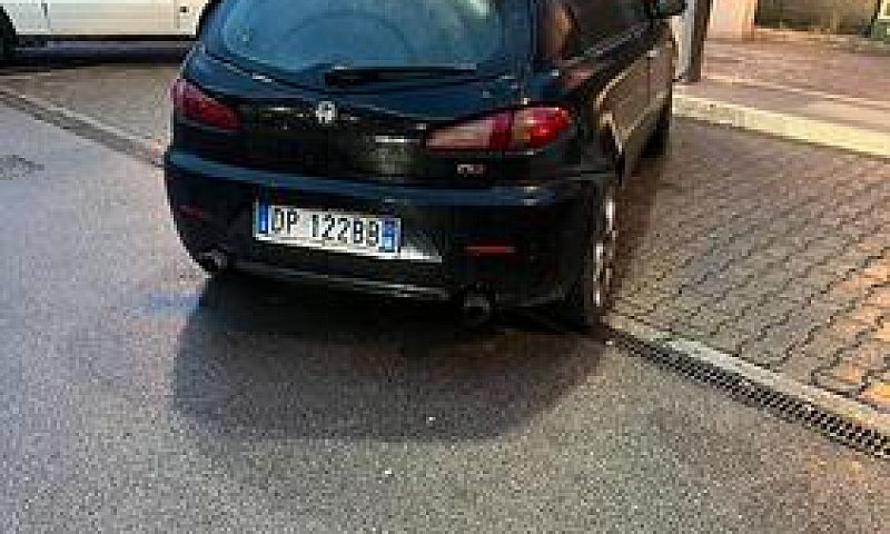 Alfa Romeo 147 Q2...